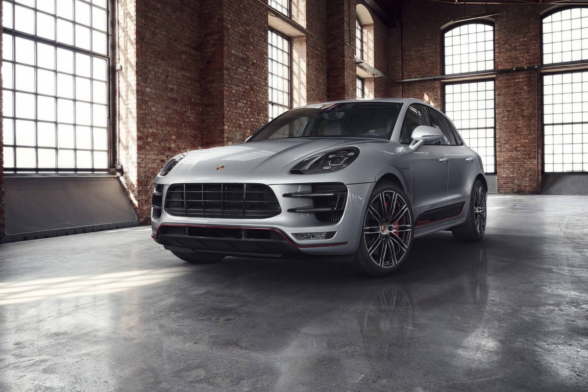 Porsche Macan Turbo dac biet gia tu 2,6 ty dong-Hinh-3